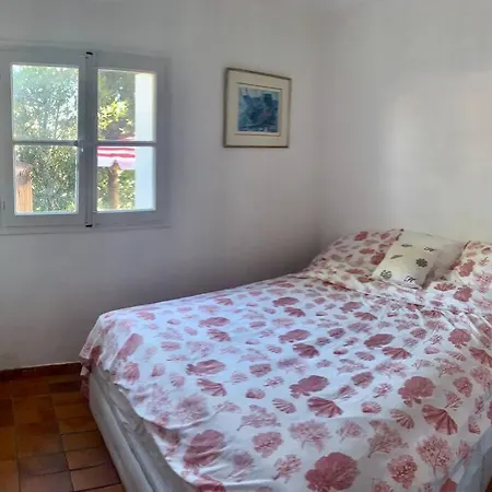 L'albatros, Jardin Avec Amarrage, Port-grimaud Appartement Grimaud